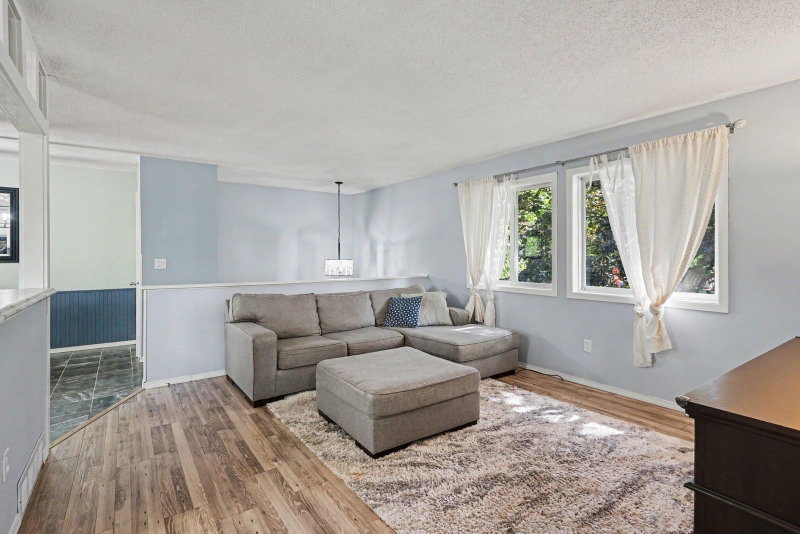 8166 Janero Avenue S - Photo 3