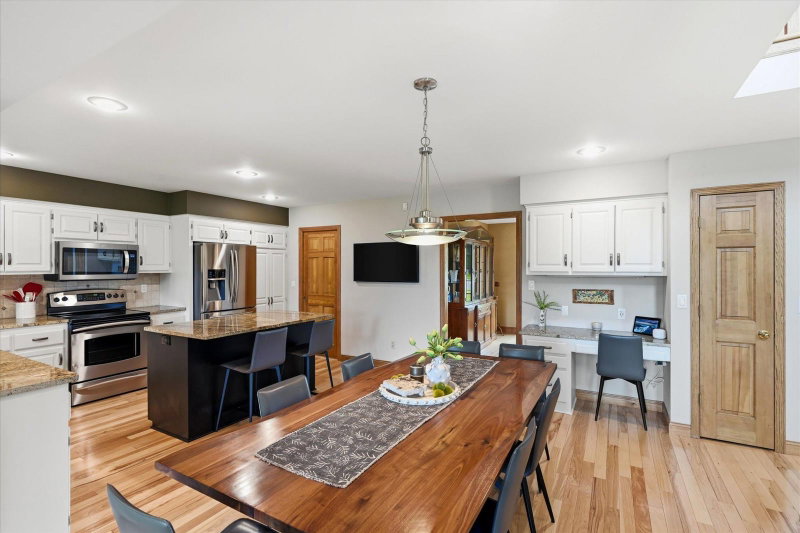 9743 Wellington Lane - Photo 36