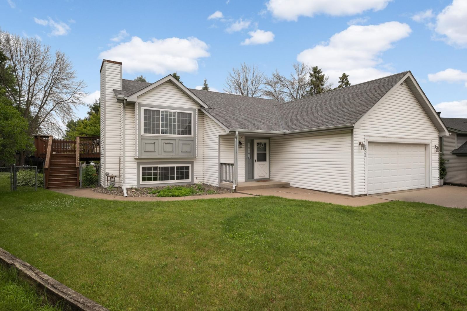 2432 Henslow Court N