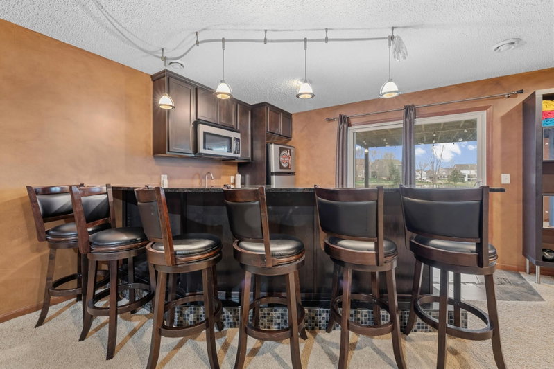 2061 Winterberry Lane - Photo 41