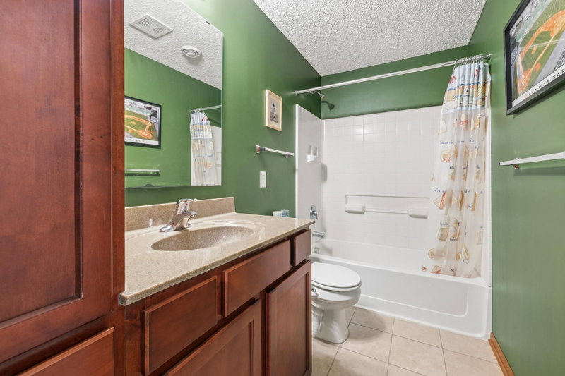 2061 Winterberry Lane - Photo 43