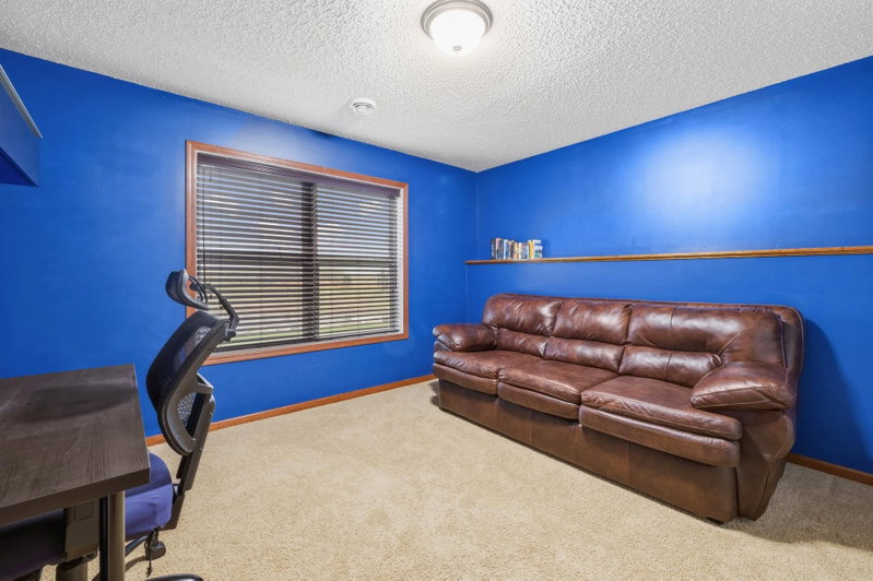 2061 Winterberry Lane - Photo 44
