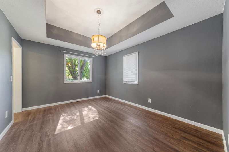 108 1st Avenue NW - Photo 18