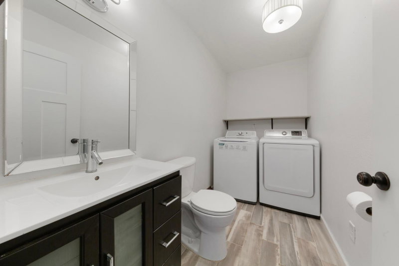 108 1st Avenue NW - Photo 21