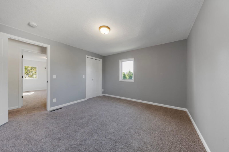 108 1st Avenue NW - Photo 26