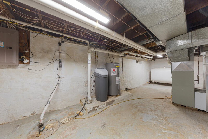 108 1st Avenue NW - Photo 37