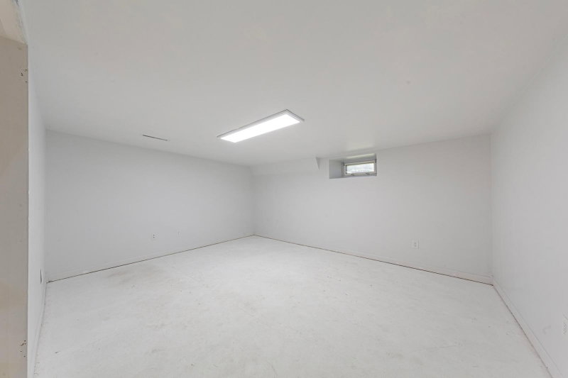108 1st Avenue NW - Photo 39