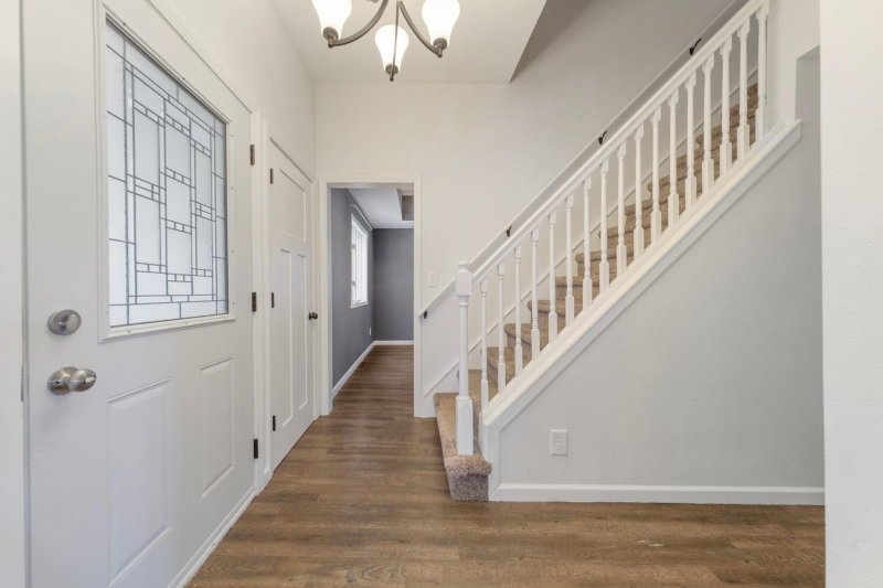 108 1st Avenue NW - Photo 6