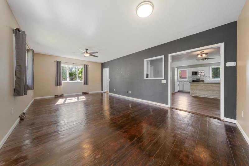 108 1st Avenue NW - Photo 9