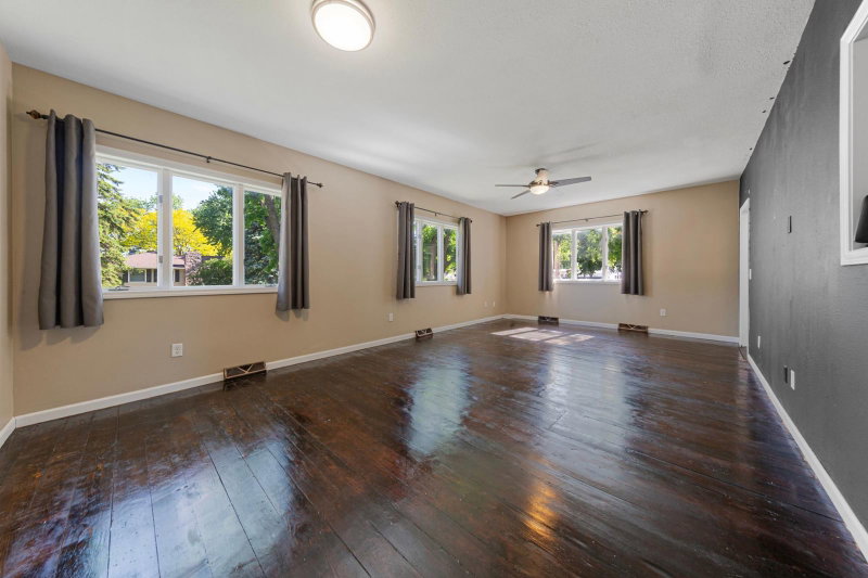 108 1st Avenue NW - Photo 10