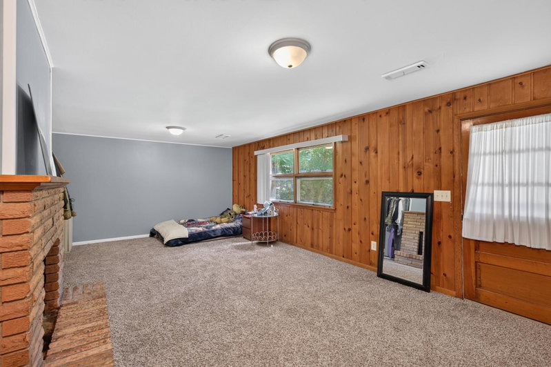 6911 E River Road NE - Photo 16