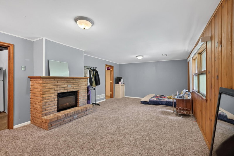 6911 E River Road NE - Photo 17