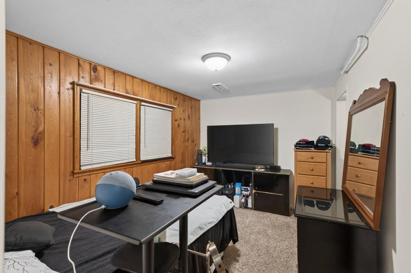 6911 E River Road NE - Photo 19