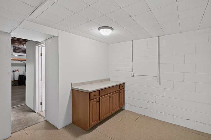 6911 E River Road NE - Photo 20