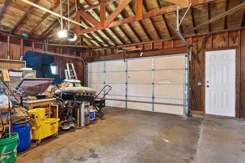6911 E River Road NE - Photo 23