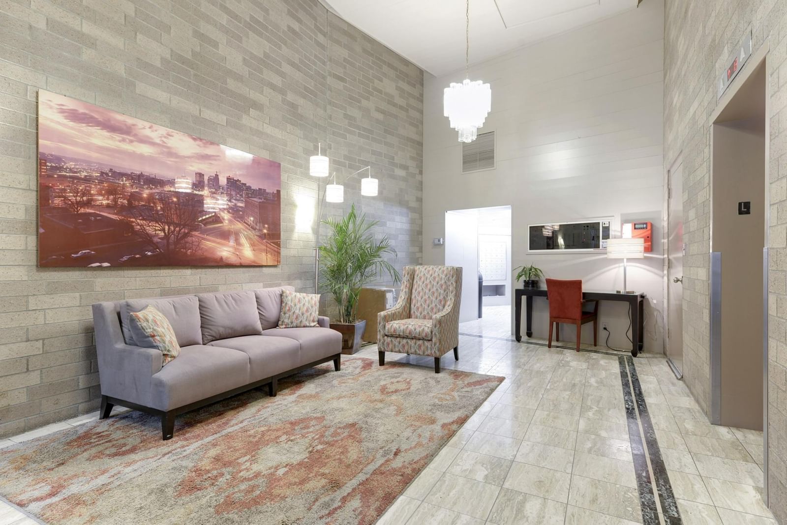 66 9th Street E #1305