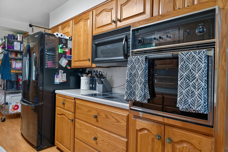 605 14th Street NE - Photo 13