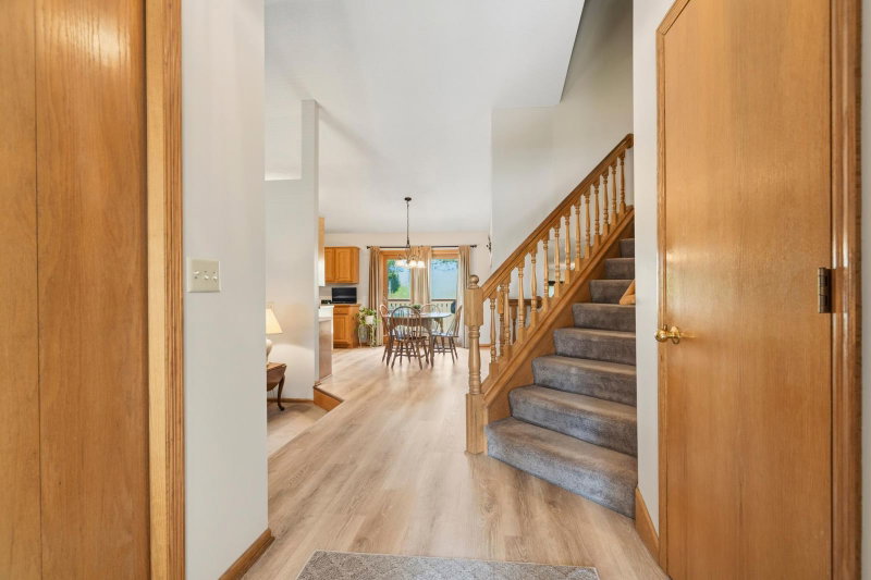 2537 Southcrest Avenue E - Photo 13