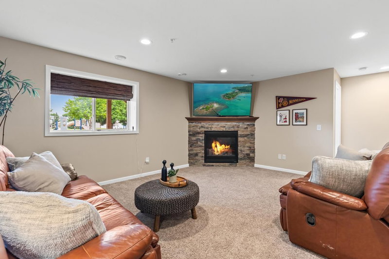 4131 Blakewood Drive - Photo 4