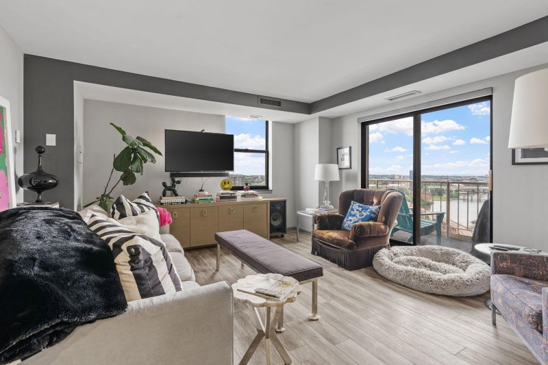 401 S 1st Street #1702 - Photo 5