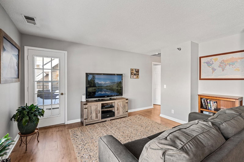 6020 Chasewood Parkway #203 - Photo 7