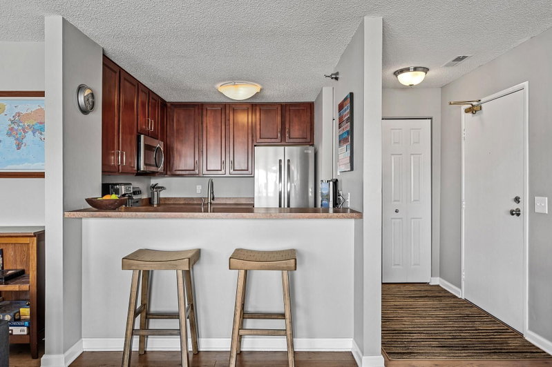 6020 Chasewood Parkway #203 - Photo 9