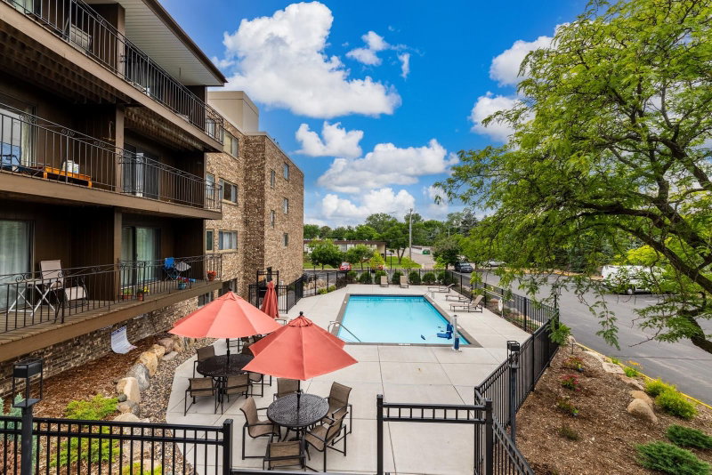 4120 Parklawn Avenue #325 - Photo 29