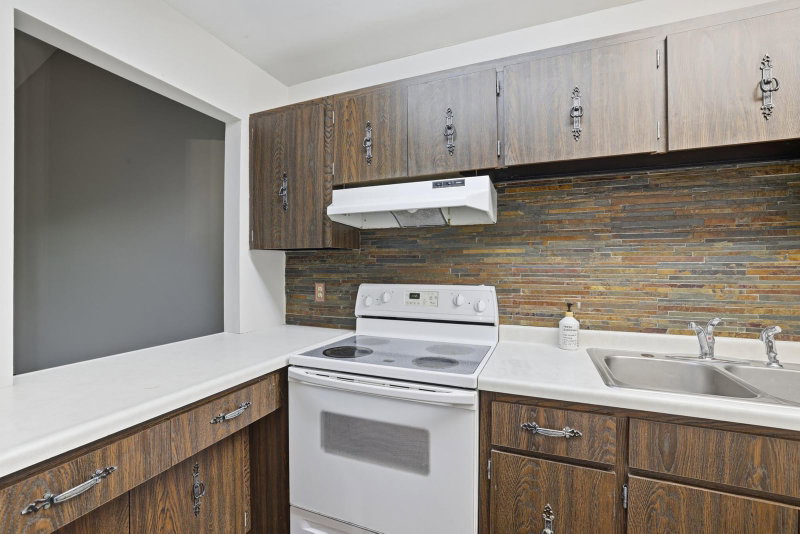 4120 Parklawn Avenue #325 - Photo 9