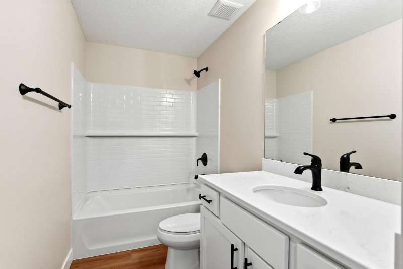 1018 2nd Street SE - Photo 9