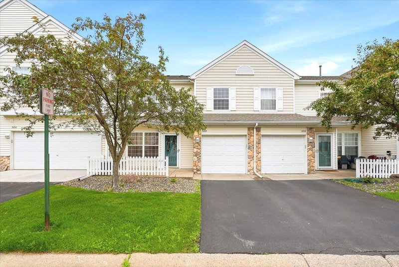 5104 Oriole Drive - Photo 2