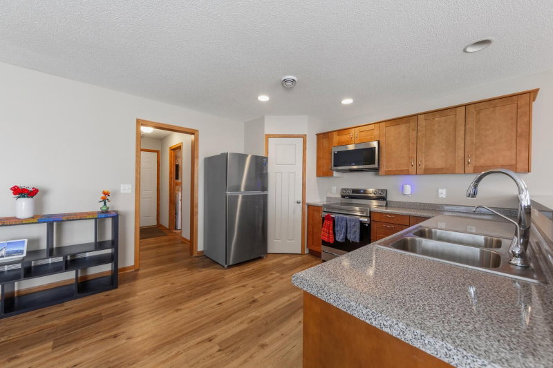 2402 Elianna Drive - Photo 6