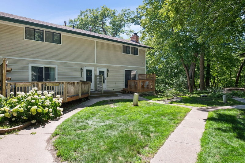 2721 Upland Court - Photo 3