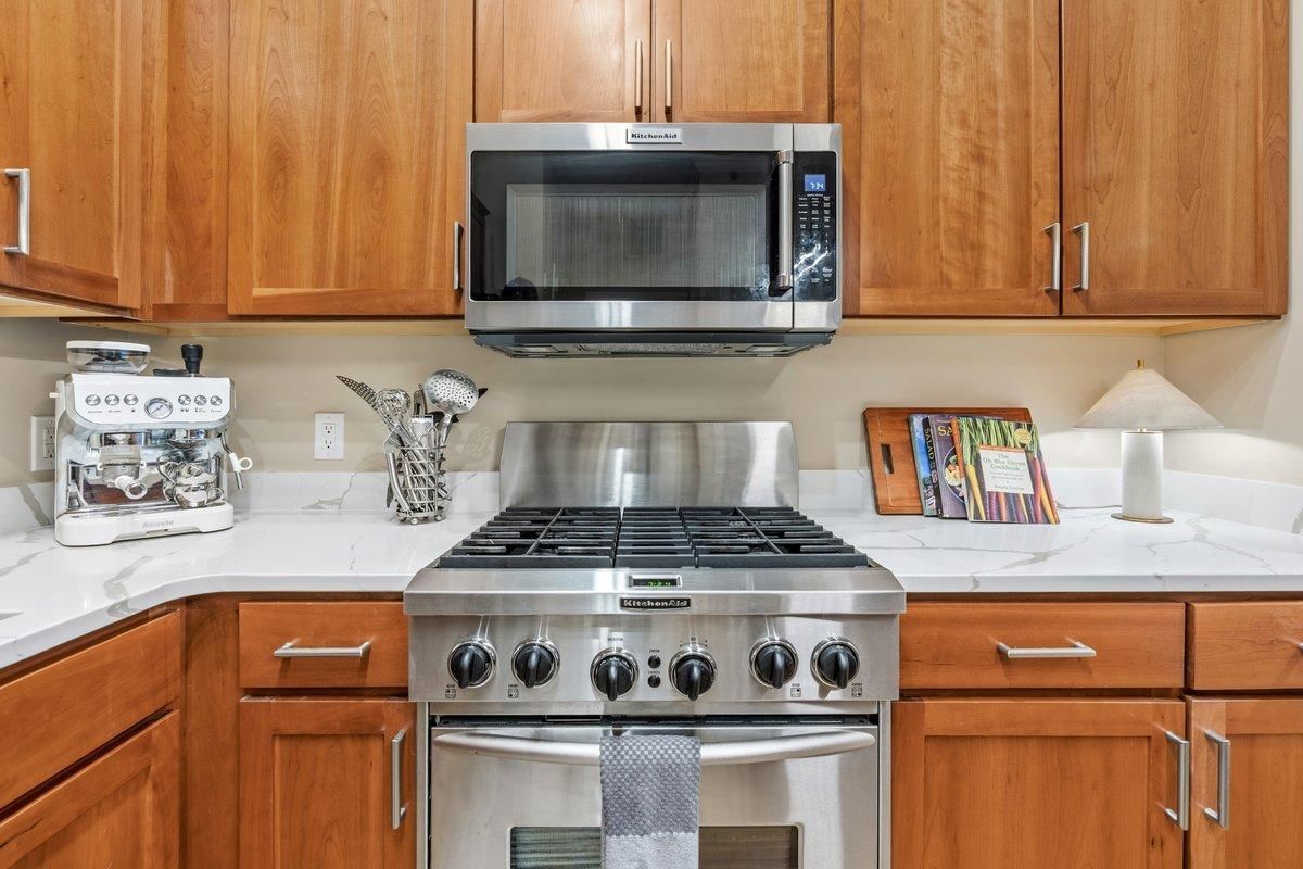 370 Marshall Avenue #102