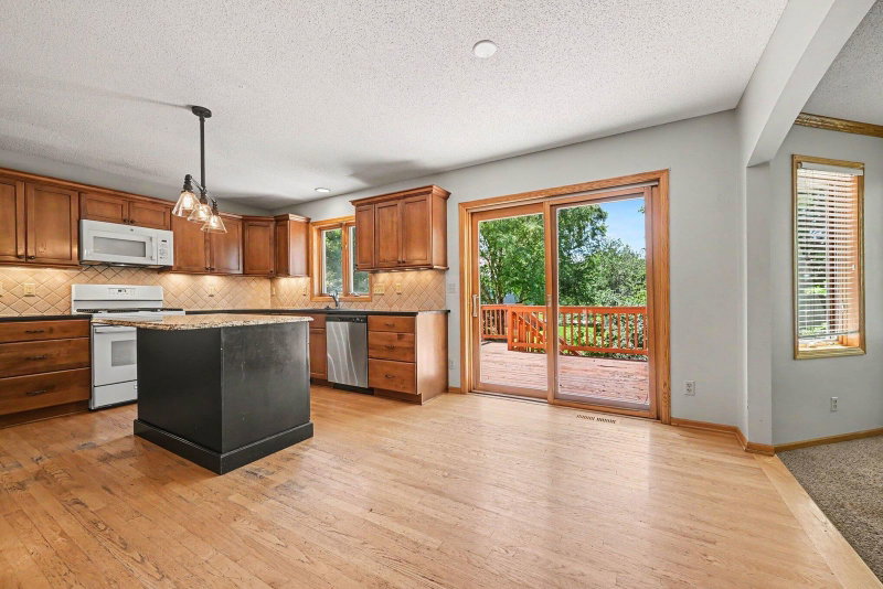 3850 Jamestown Curve - Photo 11