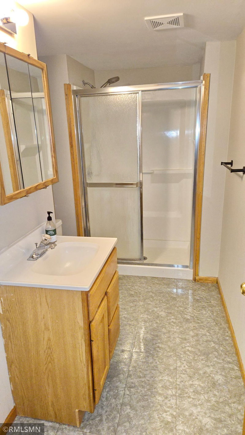 8001 Jeffery Avenue S - Photo 20