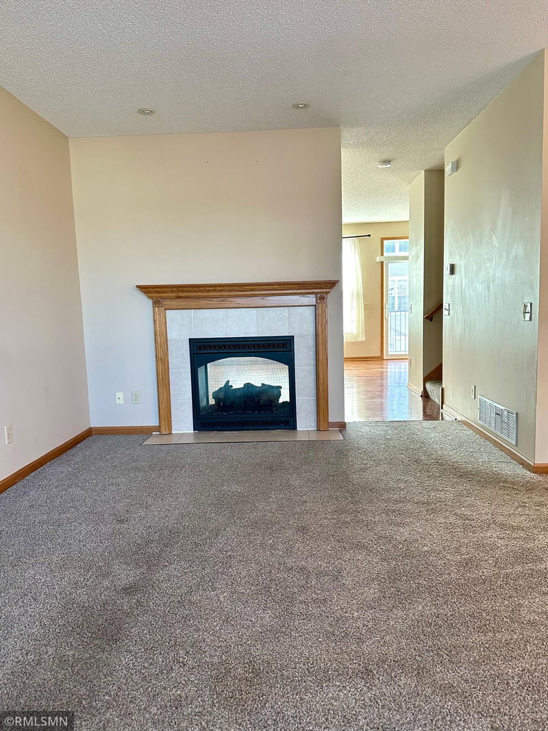 1760 Riverside Drive - Photo 9