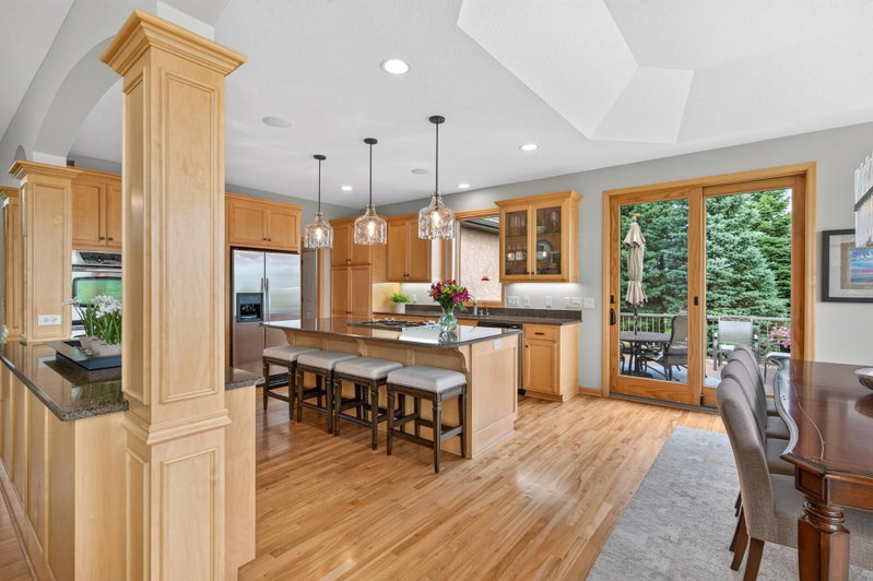 19295 Oak Grove Avenue - Photo 36