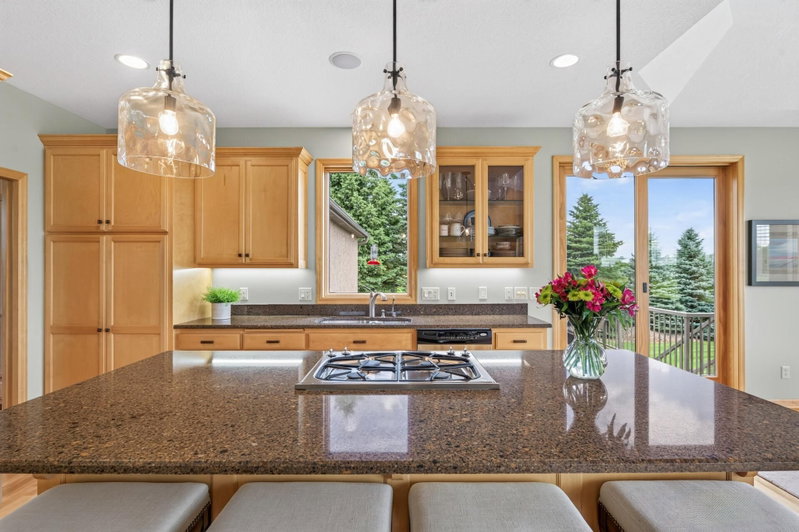 19295 Oak Grove Avenue - Photo 37