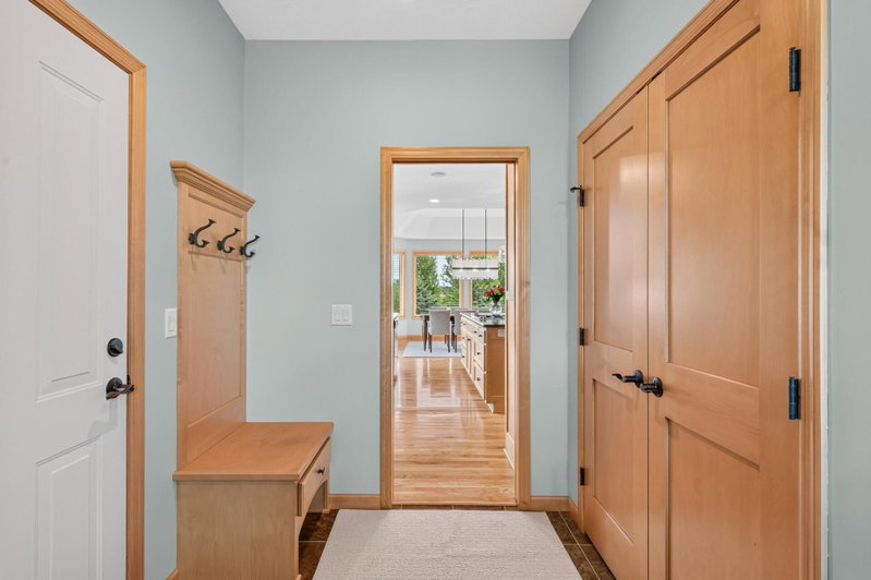 19295 Oak Grove Avenue - Photo 60
