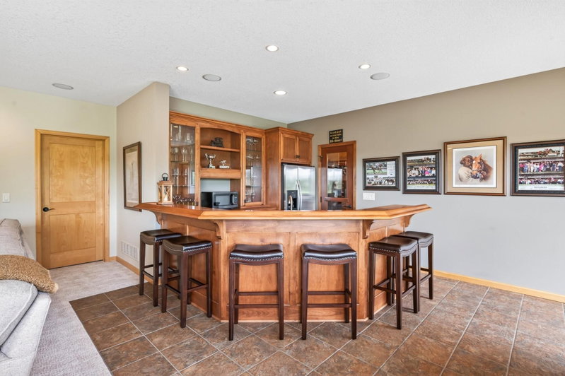 19295 Oak Grove Avenue - Photo 69