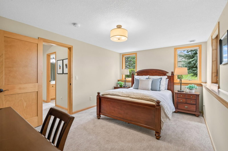 19295 Oak Grove Avenue - Photo 80