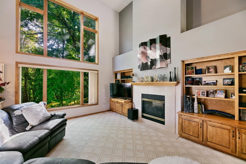 10725 55th Ave N - Photo 3
