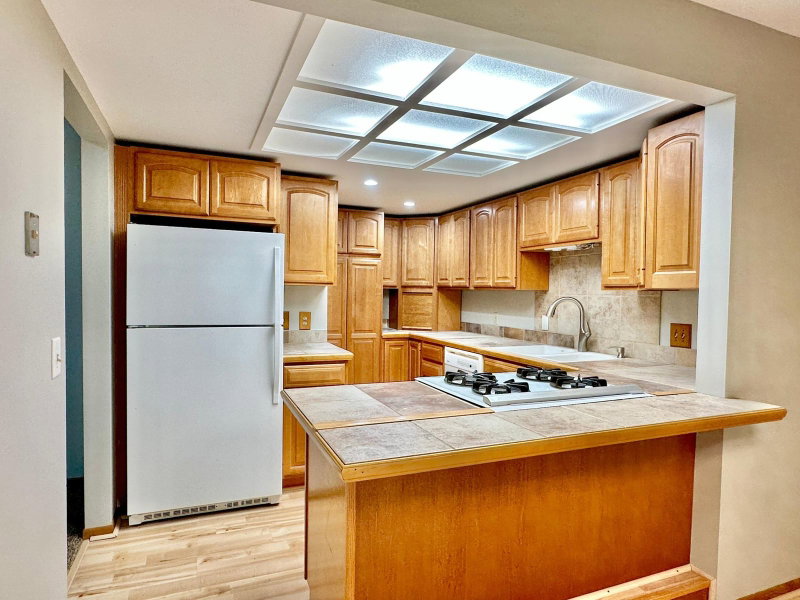 18462 Creeks Bend Drive - Photo 11