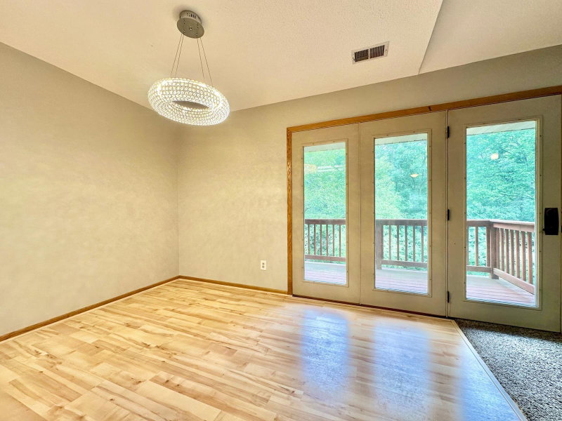 18462 Creeks Bend Drive - Photo 15