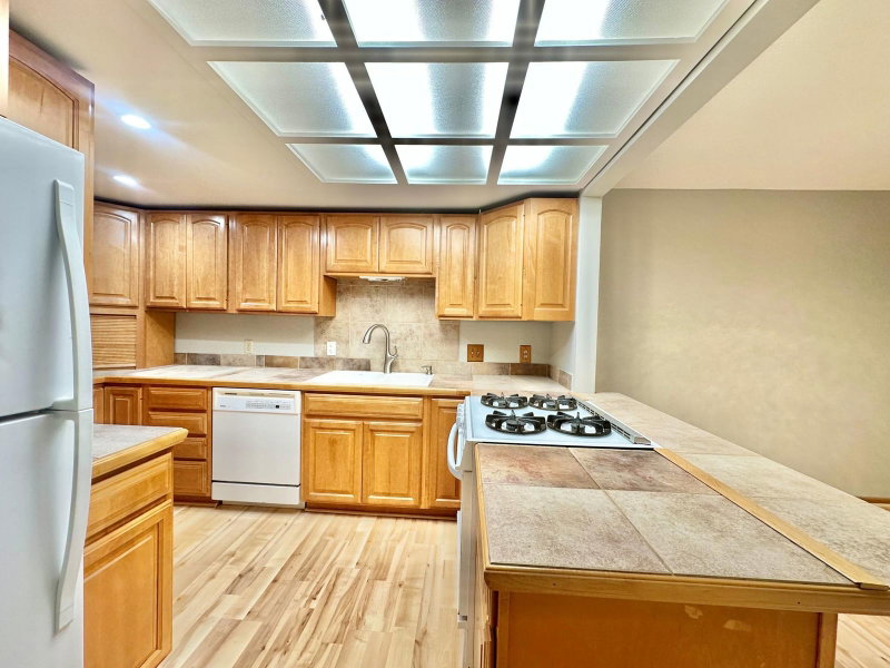 18462 Creeks Bend Drive - Photo 10