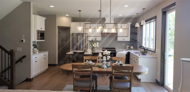 15550 Quince Street NW - Photo 2
