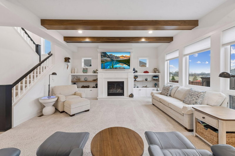 17628 Jett Circle - Photo 10