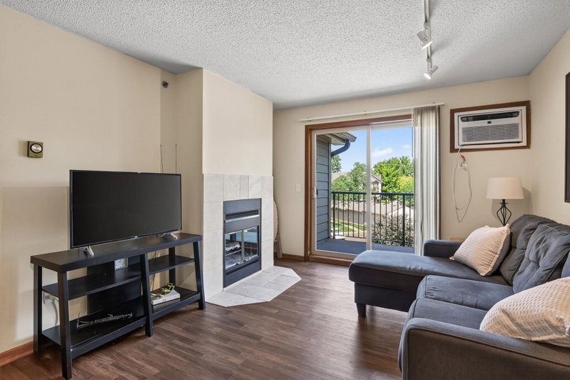 2150 Ridge Drive #36 - Photo 4