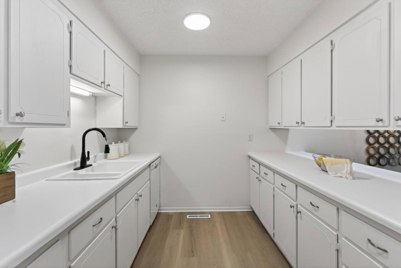 14302 Fairway Drive - Photo 12
