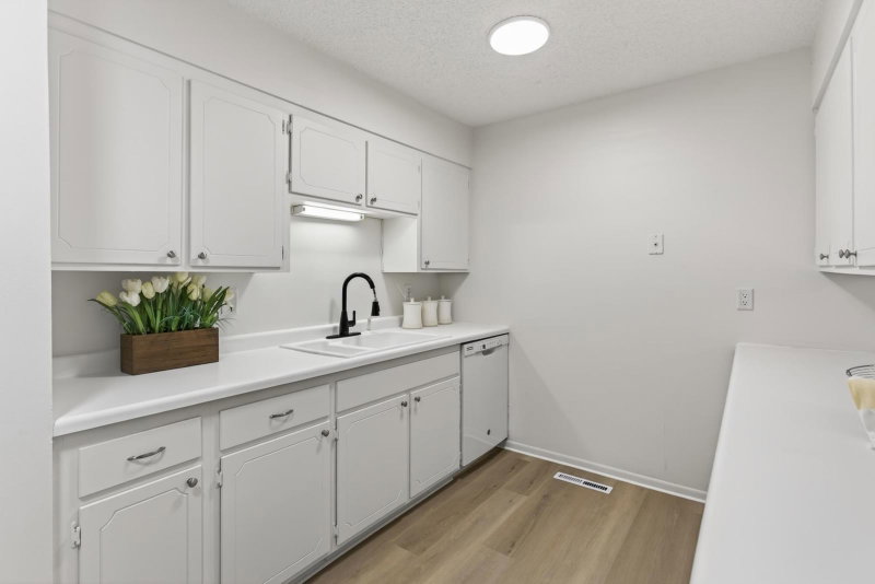 14302 Fairway Drive - Photo 13